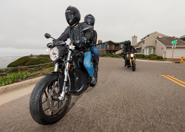 2015 Zero Motorcycles In Production And Arriving At Dealerships