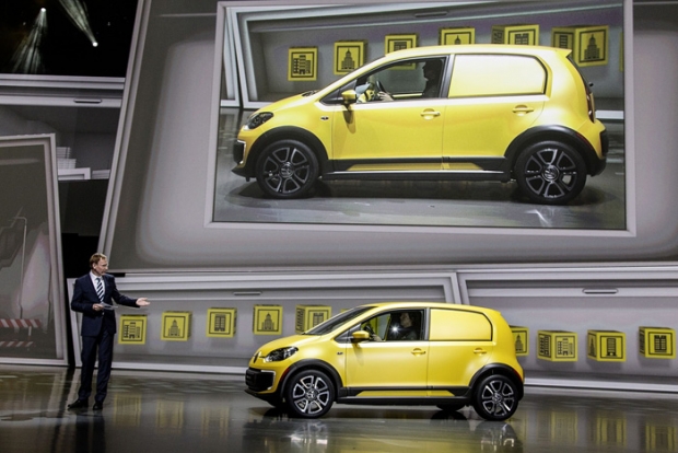 Volkswagen presents the e-load up