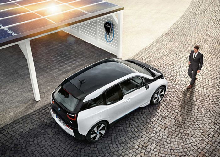 BMW Digital Charging Service optima las recargas e integra a los VE en el mercado energético