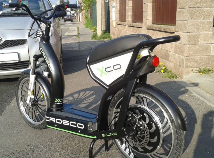 Crosco, un scooter / patinete eléctrico