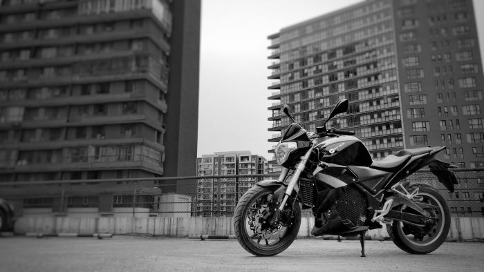 Evoke Motorcycle Urban S Mark 17