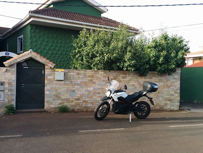 Ruta Nocturna por Tenerife en Moto Eléctrica