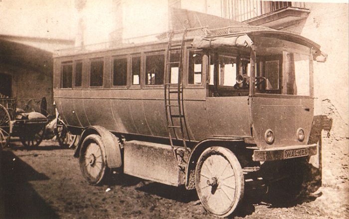 Autobuses Eléctricos Walker en Girona años 20