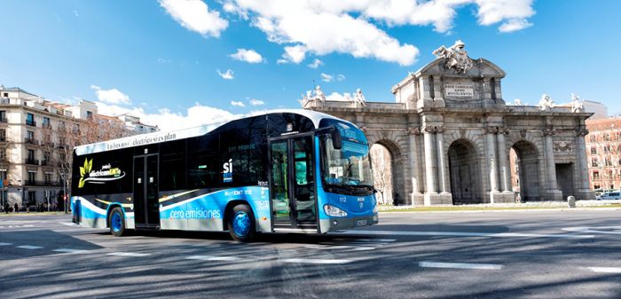Irizar se adjudica nuevos contratos