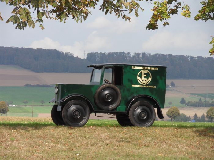 Rescued: an electric HAWA van from 1923