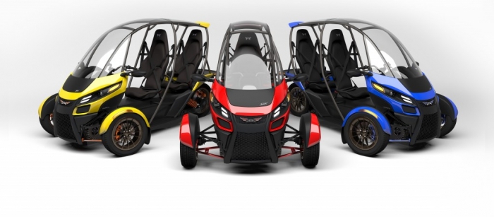 Arcimoto es ¿Una moto o un coche?