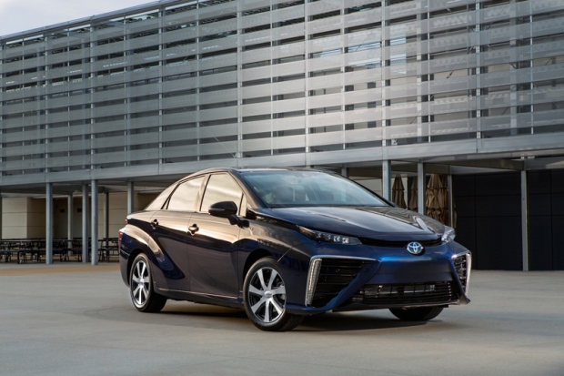 Toyota Mirai hydrogen - more than 1.500 orders