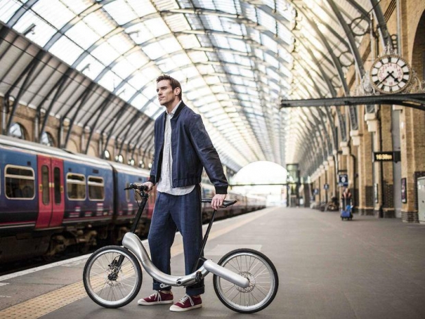 JIVR electric bike, styling and functionality