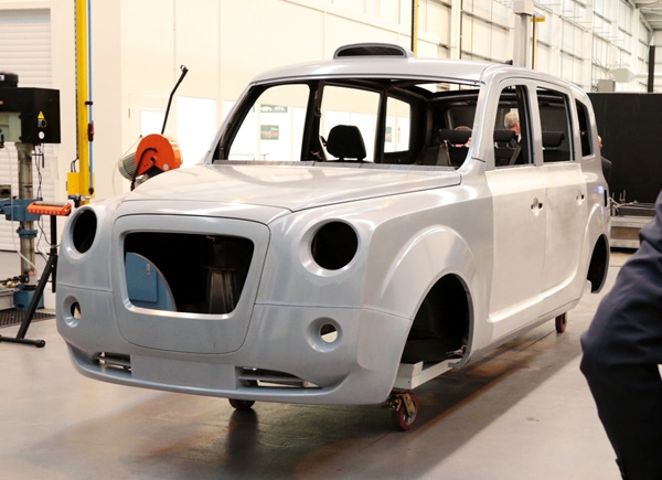 El Metrocab eléctrico entra en producción de serie