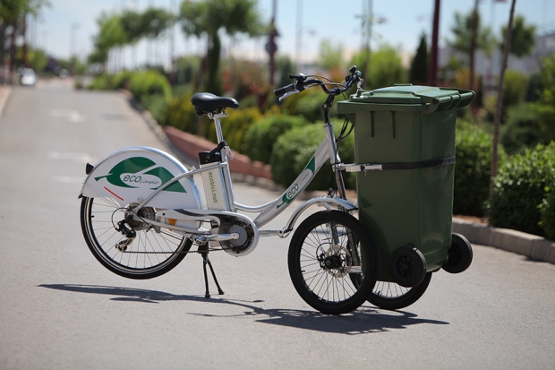 Eco Limpio, una bicicleta eléctrica para la limpieza urbana